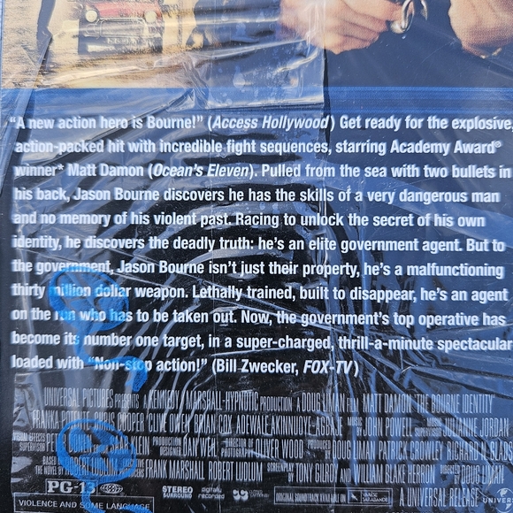 The Bourne Identity VHS Matt Damon Action Jason Bourne PG-13 - Picture 5 of 7